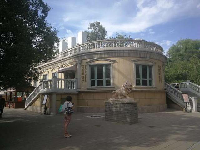 北京動物園完成5G通信基站建設 未來將支持園區智能化建設